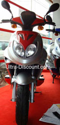 Scooter aus China 125 ccm, rot Bilder 2 Scooter aus China 125 ccm, rot Bilder 2